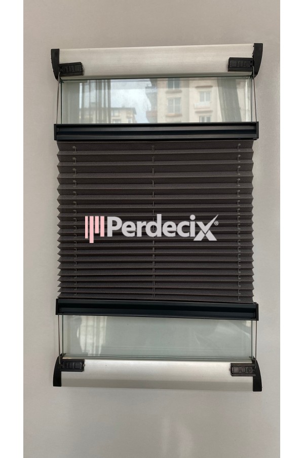 Perdecix Akordiyon Katlanır Cam balkon Plise Perde Ofis, Plastik Pencere Kapı ve Alüminyum Pencere ve Kapı perdesi Antrasit Kumaş,Siyah Profil